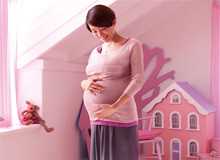 皇家试管医疗是真的吗_试管婴儿专家：女性长期熬夜可能导致不孕